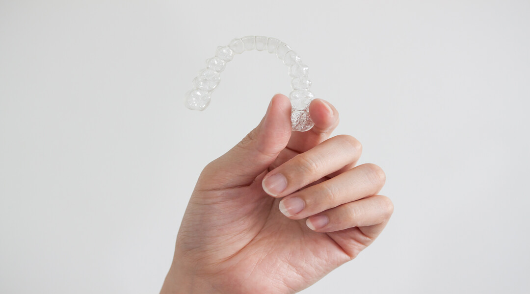 Invisalign Clear Braces (1) Invisalign Clear Braces (1)